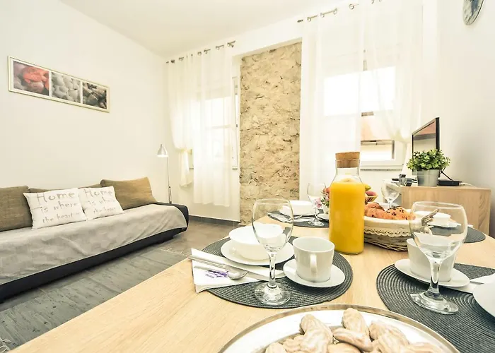 Apartment Snjezana-1 By Interhome