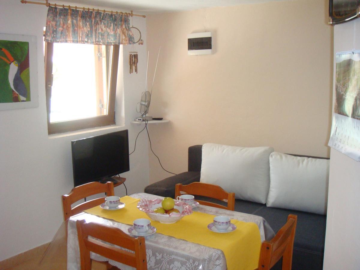 Snjezana-1 By Interhome * Karlobag